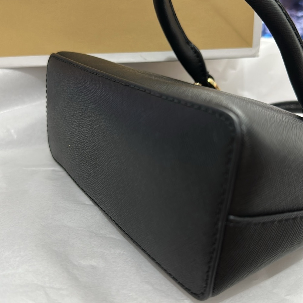 Michael Kors Black Handbag - Picture 4 of 9